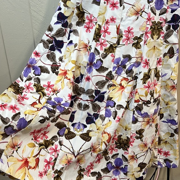 Ronnie Nicole  flowered pleated dress w ruffle - Picture 8 of 9